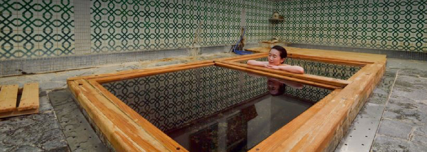 Radium hot spring of Kiya Ryokan